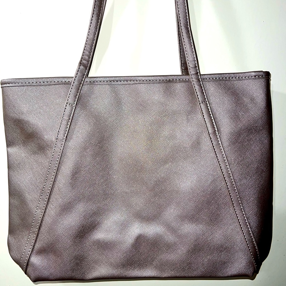 Kate Spade Tote - Picture 2 of 5